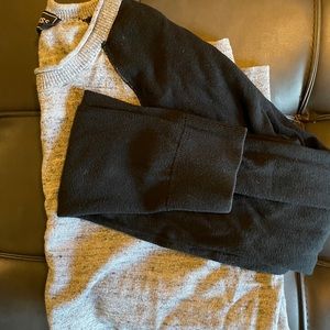 Men’s Express knit long sleeve Henley small